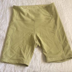 Lululemon ribbed biker shorts size 8 with an 8” inseam